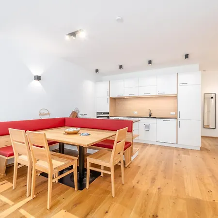 Mountain View - By Mynests