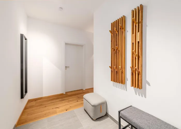 Mountain View - By Mynests Grobming