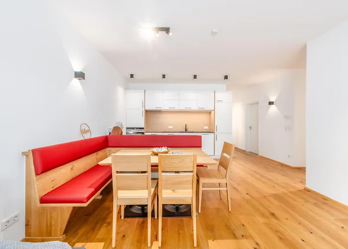 Mountain View - By Mynests Grobming