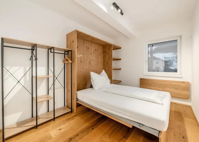 Mountain View - By Mynests *